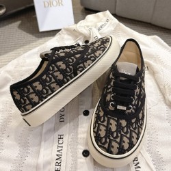 [홍콩명품.Christian Dior ] 크리스챤 디올 2026 여성용 스니커즈 운동화 WA6089 DN 홍콩명품의류,구매대행,온라인명품