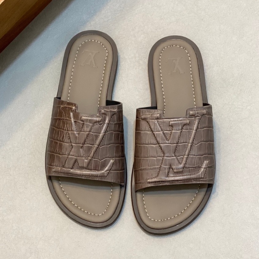 홍콩명품.Louis Vuitton] 루이비통 2026 남성용 슬리퍼 LV983 SH-E 홍콩명품의류,구매대행,온라인명품